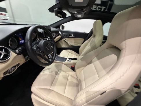 Used 2015 Mercedes-Benz CLA 250 4MATIC image 21