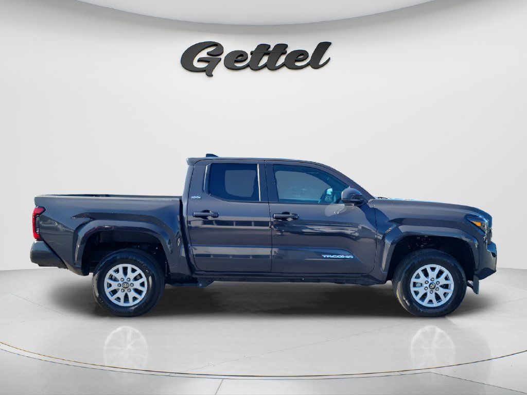 Used 2026 Toyota Tacoma SR5 RWD image 4