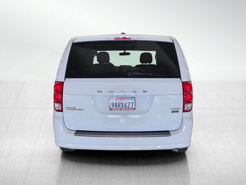 Used 2012 Dodge Grand Caravan Crew FWD image 6
