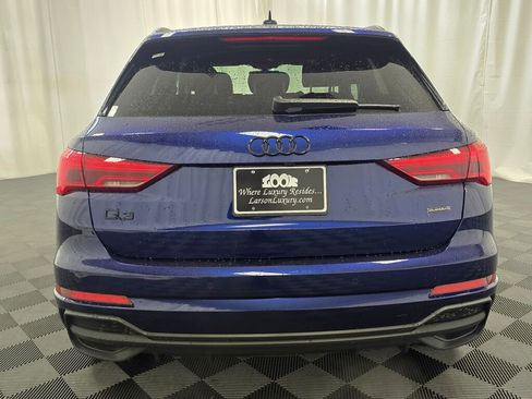 Used 2024 Audi Q3 2.0T Premium w/ Convenience Package image 5