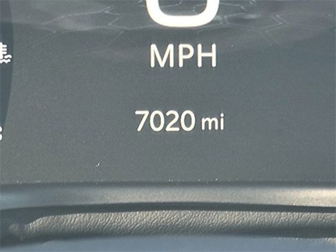 Certified 2024 Jeep Compass Limited image 36