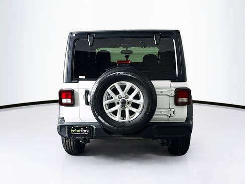 Used 2023 Jeep Wrangler Sport S image 7