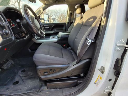 Used 2017 Chevrolet Silverado 2500 LT image 12