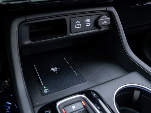 Certified 2025 Honda Pilot Touring image 31