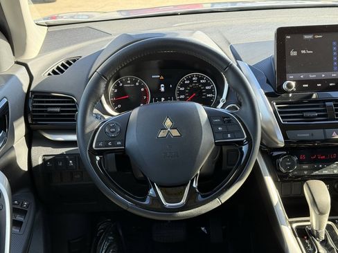 Used 2024 Mitsubishi Eclipse Cross SE image 23