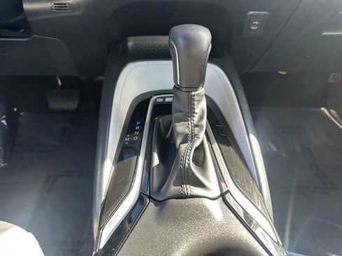 Certified 2025 Toyota Corolla SE FWD image 28