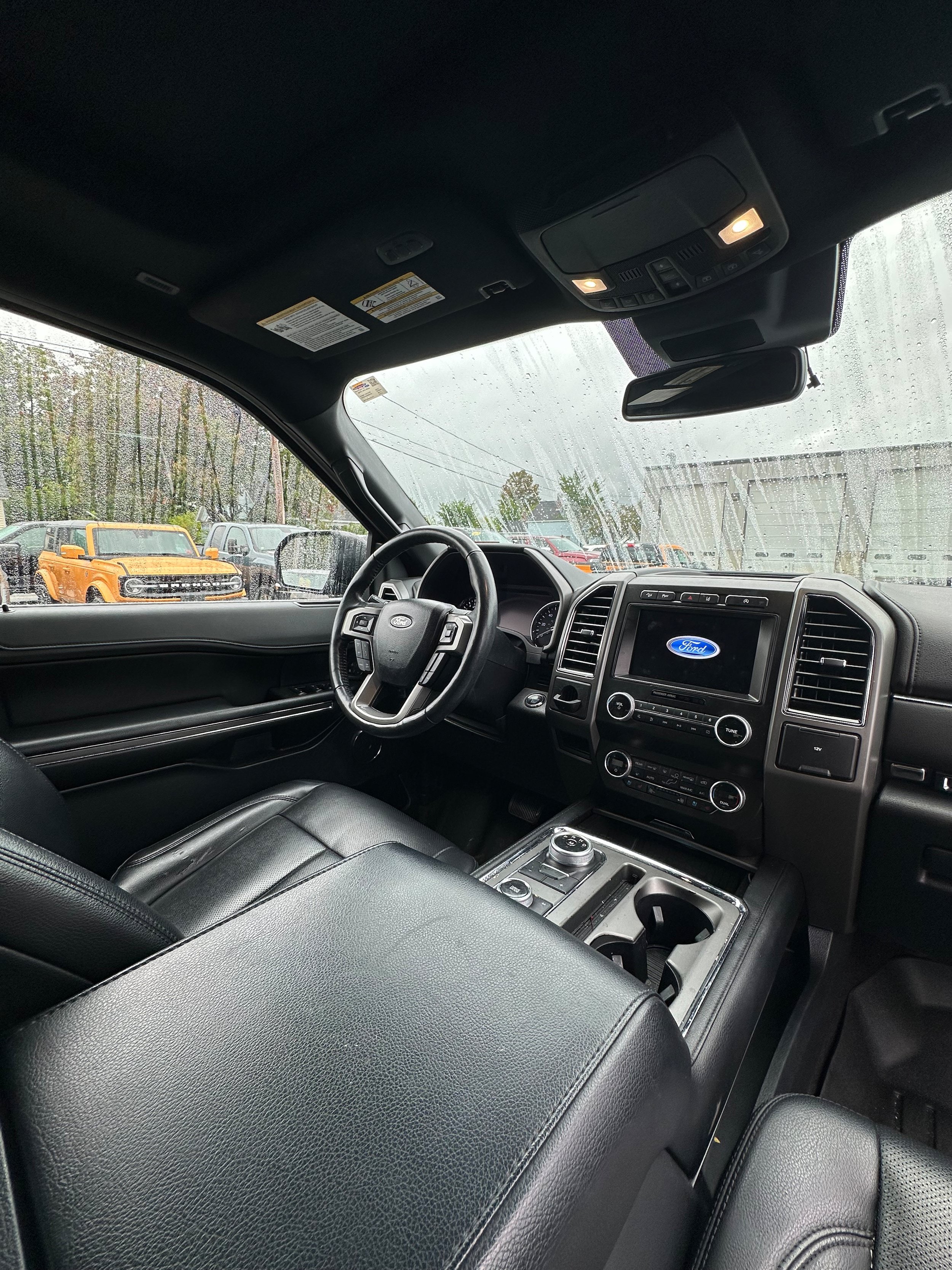 Used 2021 Ford Expedition XLT AWD/4WD image 9