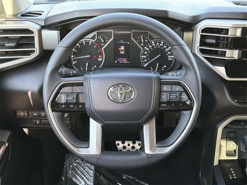 Used 2022 Toyota Tundra SR5 image 12