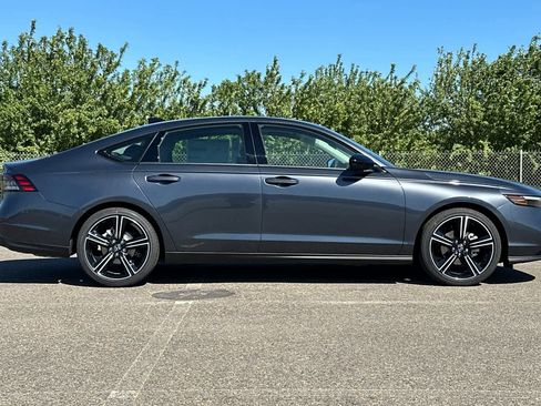 New 2026 Honda Accord SE image 2