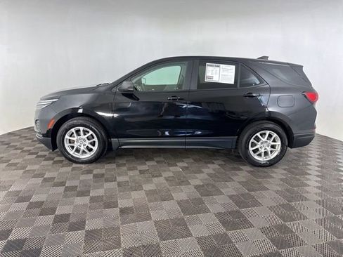 Used 2023 Chevrolet Equinox LS AWD/4WD image 8