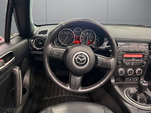 Used 2013 MAZDA MX-5 Miata Grand Touring w/ Premium Pkg RWD image 12