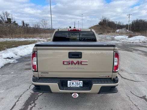 Used 2022 GMC Canyon AT4 w/ Trailering Package image 6