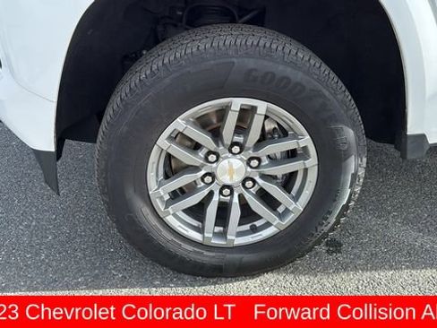 Used 2023 Chevrolet Colorado LT image 9