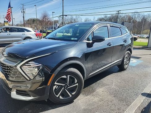 Certified 2024 Kia Sportage LX image 1