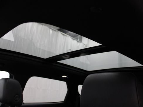 Used 2023 Chevrolet Blazer RS w/ Enhanced Convenience Package image 10