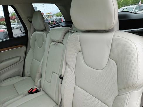 Used 2016 Volvo XC90 T6 Inscription w/ Vision Package AWD/4WD image 16