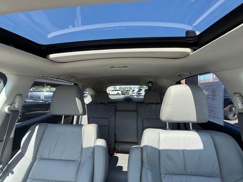 Used 2014 Honda CR-V EX-L image 25