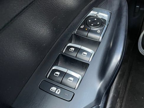 Used 2025 Kia K5 LXS FWD image 11