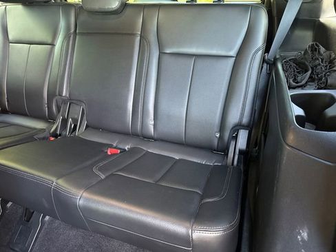 Used 2019 Ford Expedition XLT w/ Equipment Group 202A image 17