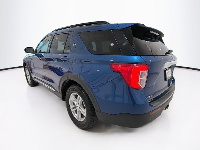Used 2021 Ford Explorer XLT w/ Class III Trailer Tow Package AWD/4WD image 6