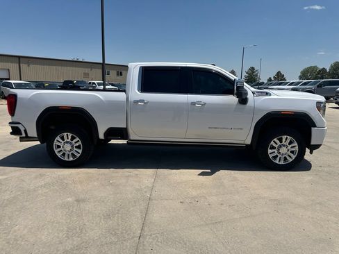 Certified 2023 GMC Sierra 2500 Denali w/ Denali Ultimate Package AWD/4WD image 38