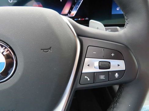 Used 2024 BMW 230i Coupe w/ Premium Package RWD image 19