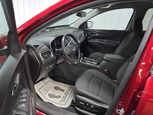 Used 2021 Chevrolet Equinox LT FWD image 30