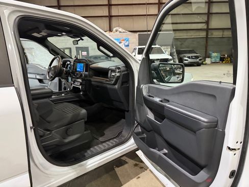 Used 2022 Ford F150 XL w/ STX Appearance Package RWD image 25