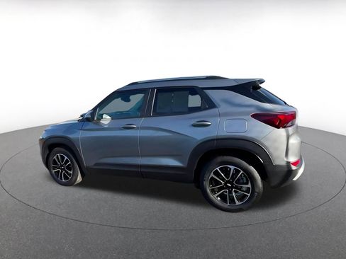 Used 2025 Chevrolet TrailBlazer LT image 10