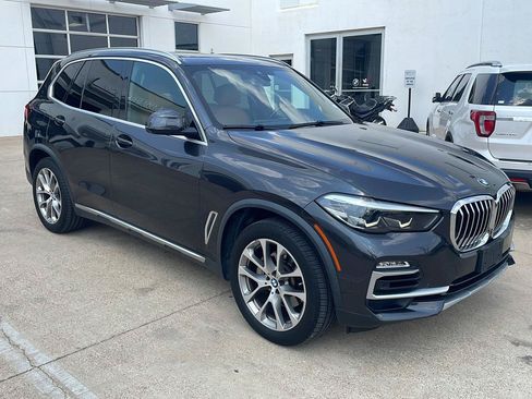 Used 2021 BMW X5 sDrive40i w/ Premium Package RWD image 2