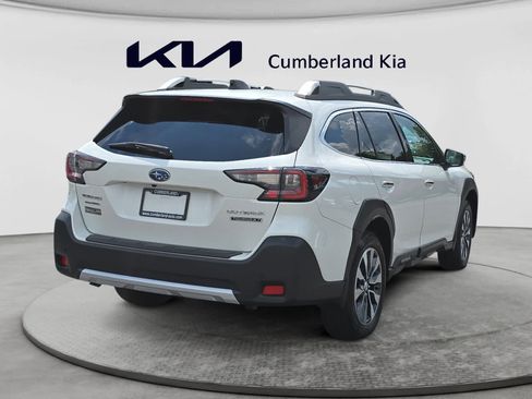 Used 2024 Subaru Outback Touring XT AWD/4WD image 5