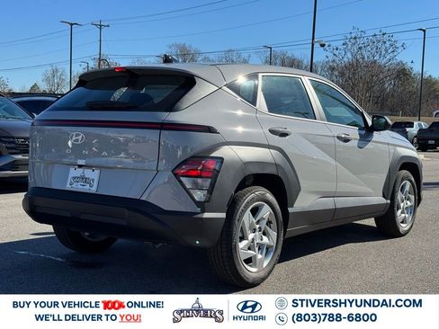 New 2026 Hyundai Kona SE image 12