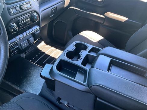 Used 2021 Chevrolet Silverado 2500 W/T w/ Gooseneck/5TH Wheel Package AWD/4WD image 17