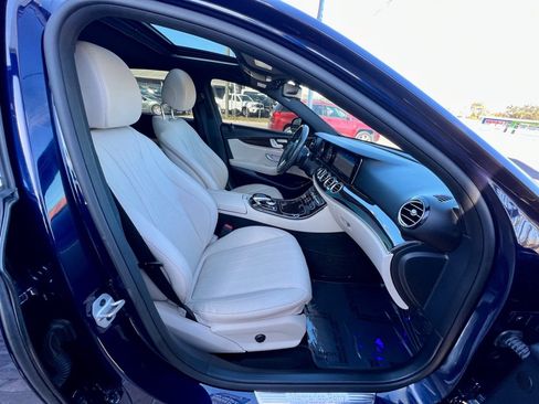 Used 2019 Mercedes-Benz E 300 image 42
