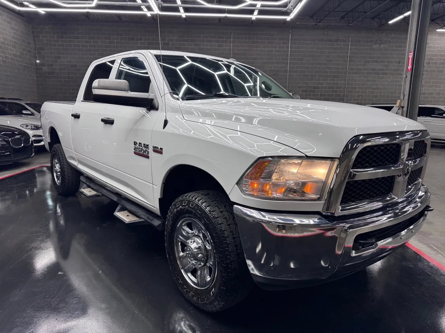 Used 2016 RAM 2500 Tradesman w/ Chrome Appearance Group AWD/4WD image 1