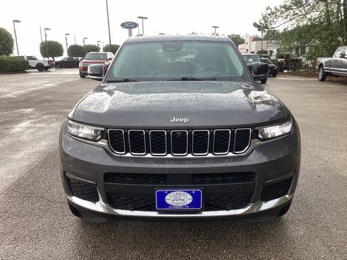 Used 2024 Jeep Grand Cherokee L Limited w/ Luxury Tech Group II AWD/4WD image 2