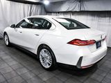 Used 2025 BMW 530i image 4