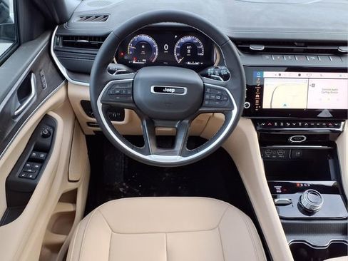 New 2026 Jeep Grand Cherokee Limited image 4