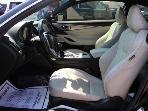 Used 2018 INFINITI Q60 3.0t Luxe w/ Sensory Package 3.0T Luxe image 14