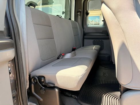 Used 2006 Ford F250 Lariat AWD/4WD image 10