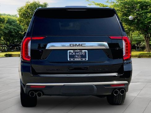 Used 2022 GMC Yukon XL Denali AWD/4WD image 5