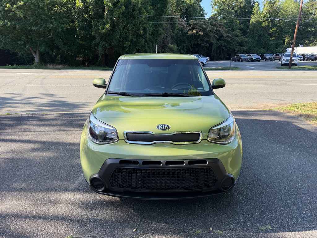 Used 2015 Kia Soul FWD image 2