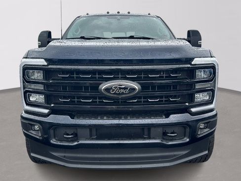 Used 2024 Ford F350 Lariat w/ Black Appearance Package AWD/4WD image 3