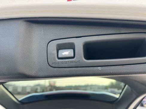 Used 2022 Honda CR-V Touring image 35