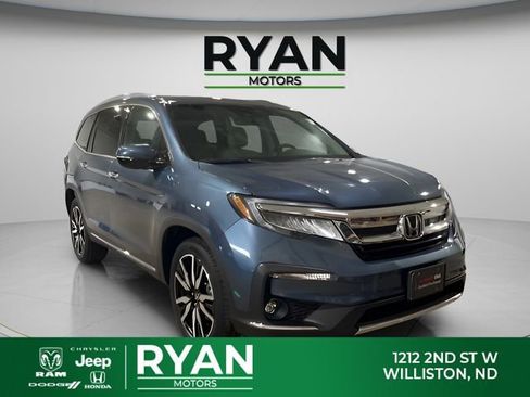 Used 2021 Honda Pilot Touring image 1