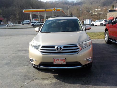 Used 2012 Toyota Highlander Limited w/ Tow Pkg image 7