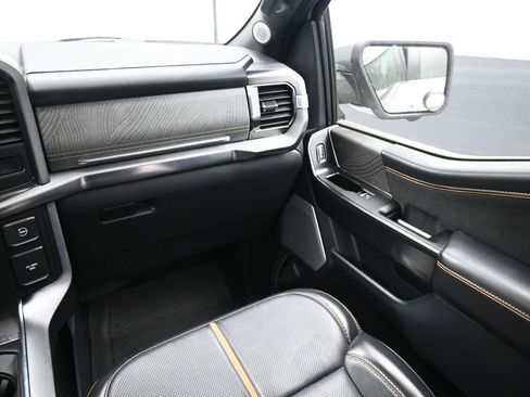 Certified 2022 Ford F150 Platinum w/ Equipment Group 701A High image 23