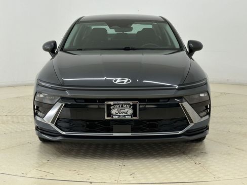 Used 2025 Hyundai Sonata SEL FWD image 6