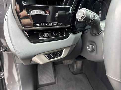 Used 2024 Lexus RX 350 Premium Plus w/ Convenience Package image 17