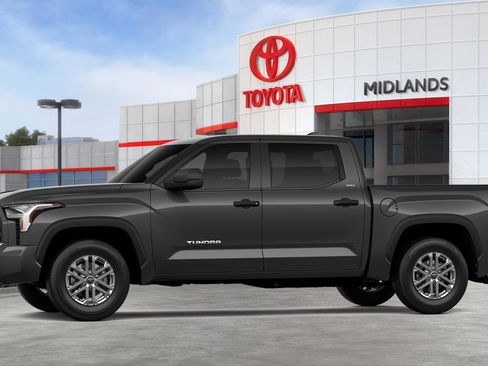 New 2026 Toyota Tundra SR5 AWD/4WD image 27
